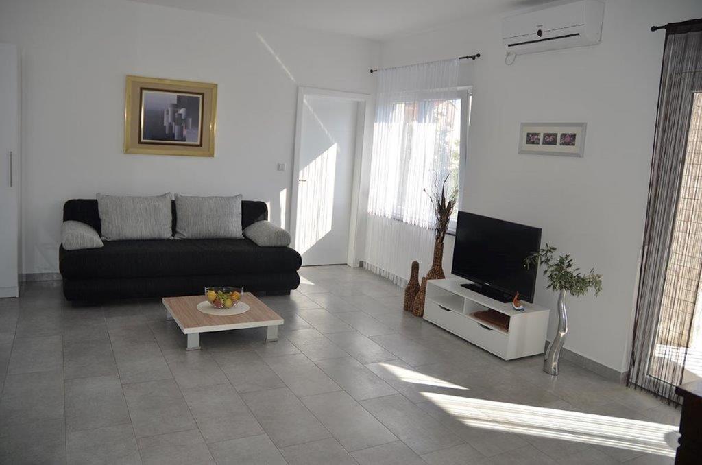 Apartments Villa Marina Vodice Quarto foto