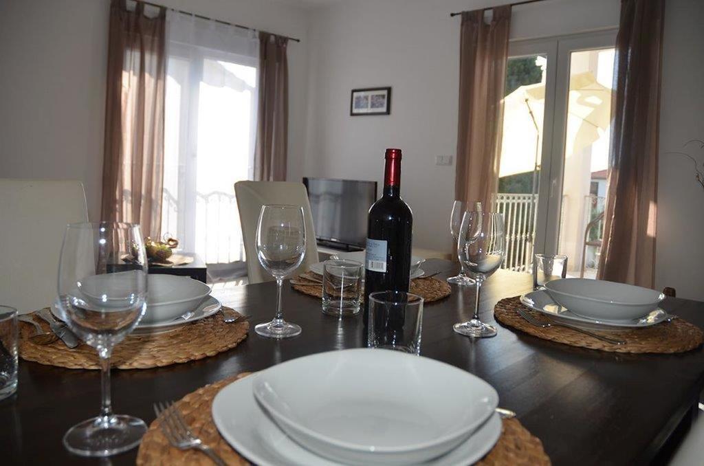 Apartments Villa Marina Vodice Quarto foto